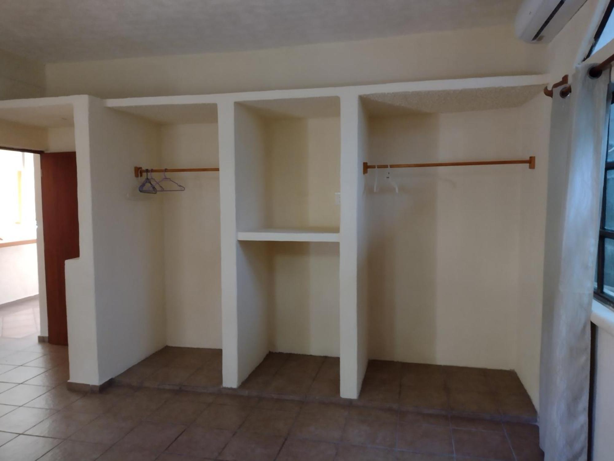 Ashly Boulevard Acapulco Rom bilde